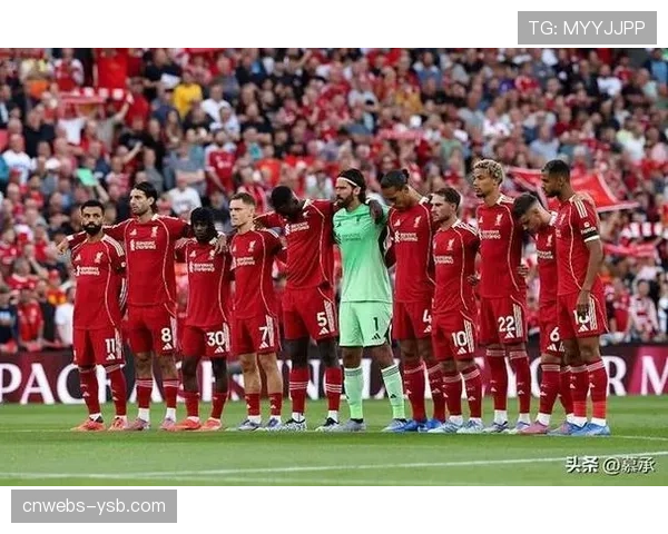 埃基蒂克无对抗受伤离场，萨拉赫替补登场，利物浦对阵巴黎圣日耳曼出现伤病插曲